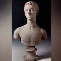Un bust cumpărat cu 6$, folosit ca opritor de uşă, s-a dovedit a fi o comoară. Cât valorează de fapt - Foto: CNN