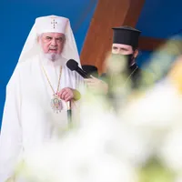 Patriarhul Daniel cere ca, în pandemie, oamenii să asculte de medici. Nu menționează vaccinul / basilica.ro