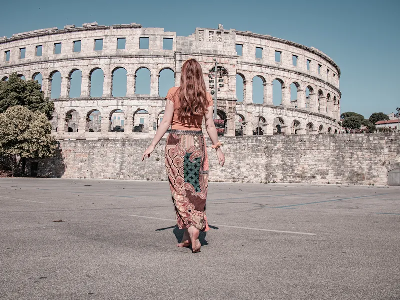 Veste prostă, pentru turiștii care vor să viziteze Italia! Noi taxe și acces reglementat pe plaje - Foto: Freepik (Imagine cu rol ilustrativ)