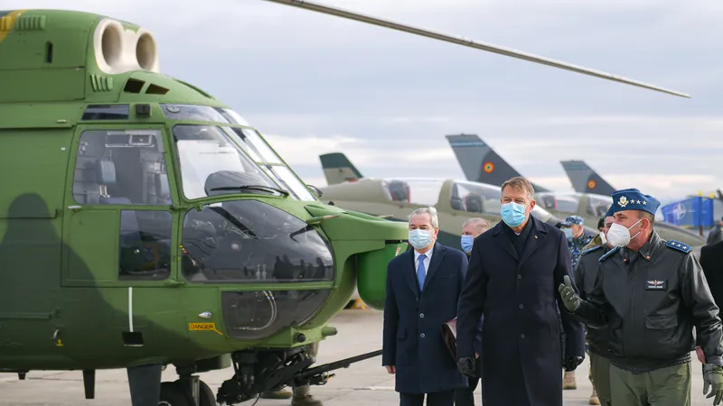 Alocuțiunea președintelui Klaus iohannis, cu prilejul vizitei la Baza 71 Aeriană din Câmpia Turzii/FOTO: KlausIohannis