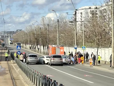 Accident pe o stradă din București - Foto: Facebook/ nfo Trafic Bucuresti si Ilfov