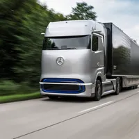 Mercedes-Benz GenH2 Truck
