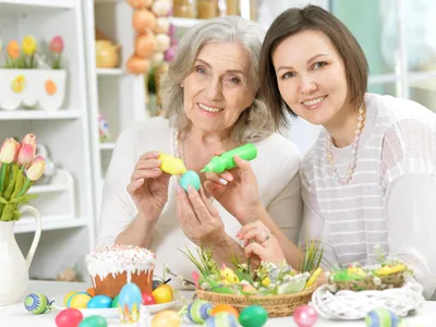 Pensionar și familie Foto: Freepik (imagine cu rol ilustrativ)