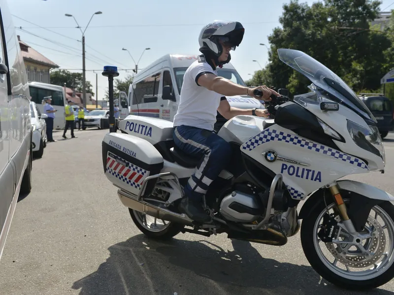 S-a decis! Posesorii de permis categoria B vor putea conduce și scutere. Ce prevede legea - Foto: MAI / imagine rol ilustrativ