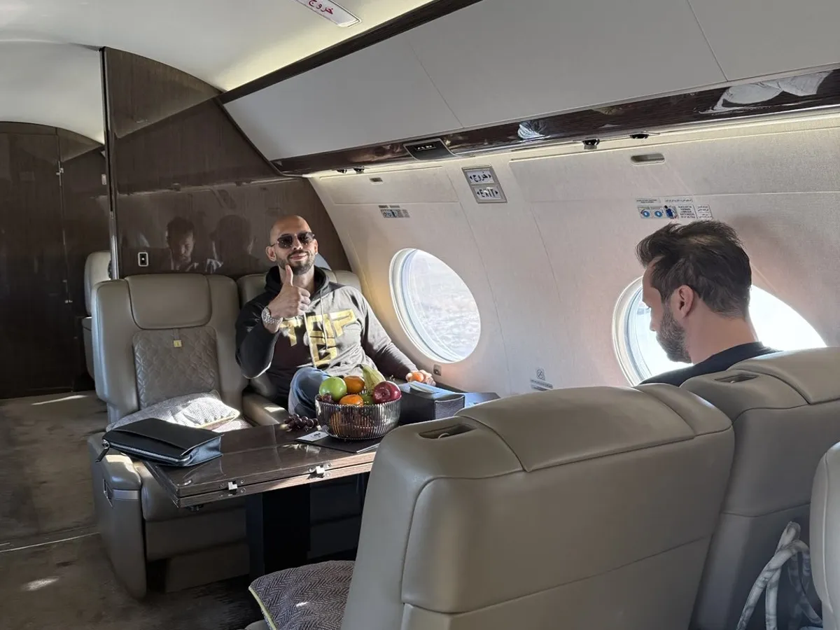Frații Tate se întorc în România cu un avion privat - Foto: X / Andrew Tate