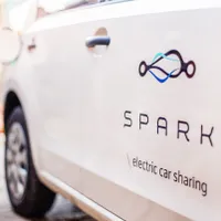 Businessul cu mașini electrice de închiriat șchioapătă și în România. Spark iese de pe piață - Foto: Spark