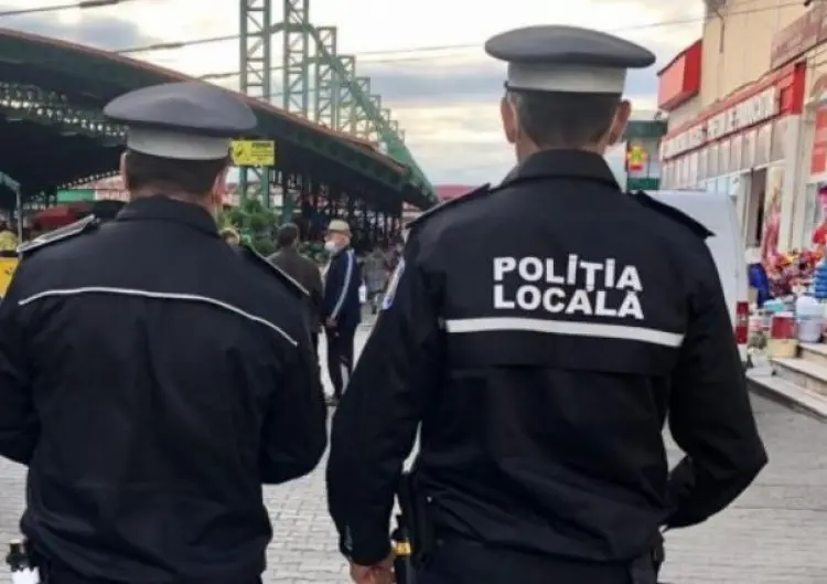 Poliţist local, agresat în Galați de o femeie care a refuzat să poarte masca de protecţie. / Foto: 7media.ro