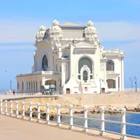 Cazinoul din Constanţa, vandalizat, la 2 săptămâni de la inaugurare. Pereții, loviți cu picioarele - Foto: Facebook / Cazinoul Constanța