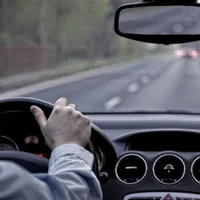 Amenzi usturătoare pentru șoferii care conduc în aceste condiții. Ce nu au voie să poarte? - Foto: Profimedia Images ( imagine cu caracter ilustrativ)