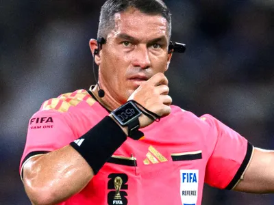 Presa din Ungaria, după ce Istvan Kovacs a arbitrat meciul 1.000 la Cupa Mondială: 