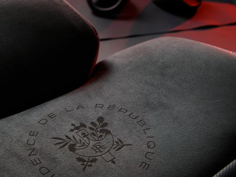 Cum arată noua mașină a președintelui Franței? A fost creată special după cerințele lui Macron - Foto: Renault