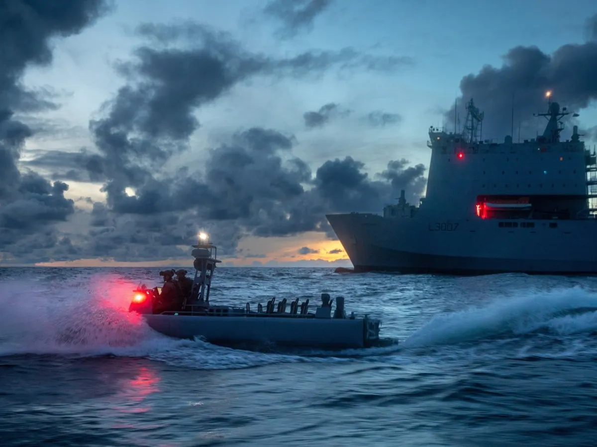 Comando al Marinei Regale, antrenament de abordare - Foto: Profimedia Images