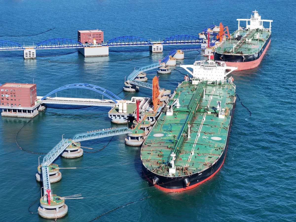 China, cel mai important beneficiar de combustibil prin Strâmtoarea Ormuz - Foto: Profimedia Images (imagine cu rol ilustrativ)