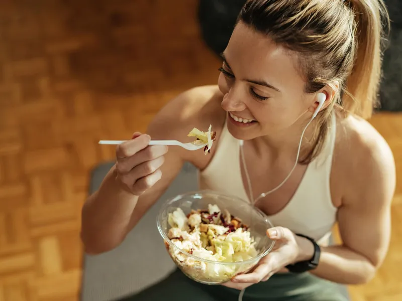 Ingredientul din bucătărie care te ajută să spui „adio” kilogramelor în plus. O sticlă costă 5 lei - Foto: Freepik