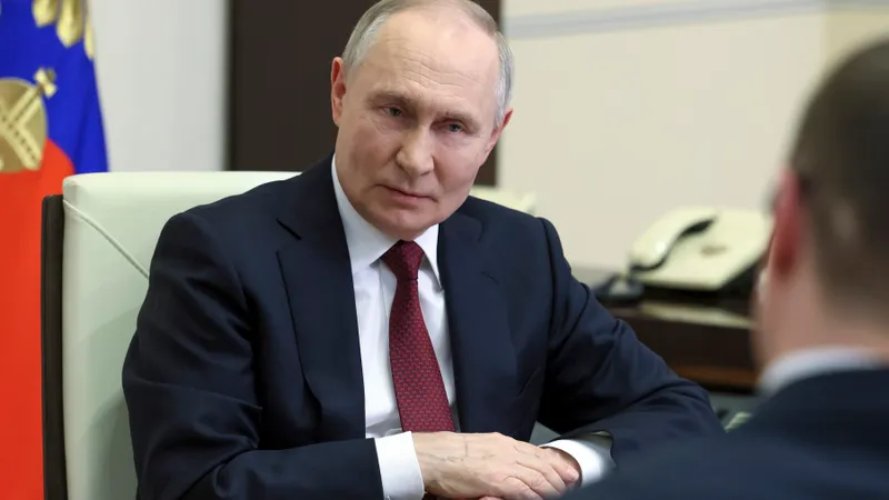Cum vrea Putin să finanțeze răzbăiul contra Ucrainei cu bani din SUA? Ce vrea Putin să le vândă - Foto: Profimedia images