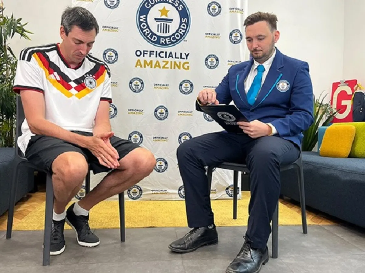 Cu el ai vrea să comentezi meciurile de la Campionatul Mondial de fotbal. Știe rezultatele a 1.000 de partide