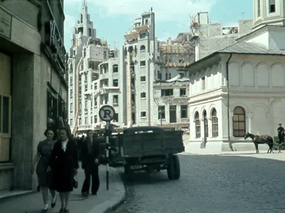 Imagini color unice din România în 1942-1946, în plin Război: Sibiu, Făgăraș, Brașov, București - Foto: Facebook/Arhiva de Fotografie