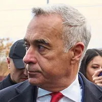 Criza valutară. Cu Călin Georgescu preşedinte, îţi vei dori ca un euro să coste 10 lei - Foto: Profimedia Images