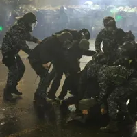Poliţia georgiană a bătut şi arestat un lider al opoziţiei miercuri în timpul unei descinderi Foto: Getty Images (fotografie cu caracter ilustrativ)