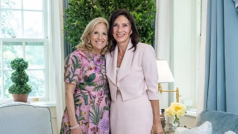 Carmen Iohannis, primită de Jill Biden: „Nu voi uita niciodată cum ați primit poporul ucrainean” - Foto: Facebook