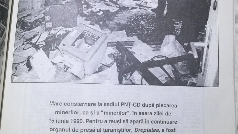 Devastarea sediului PNTCD. FOTO: Arhiva Petre Muraru