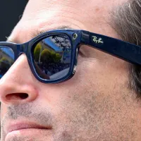 Ce știu să facă și cât costă noii ochelari inteligenți Ray-Ban Meta Smart Glasses - Foto: Profimedia Images