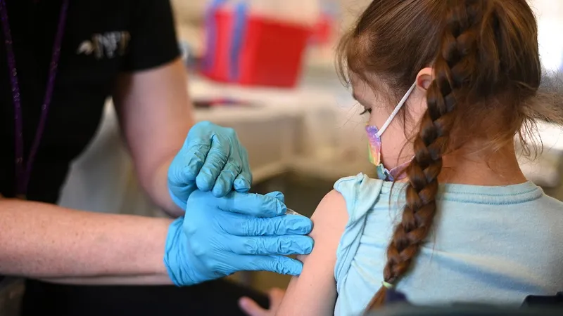 Vaccinul anti-COVID pentru copii care nu au niciun an, la un pas de aprobare. Tot în două doze / Today Show