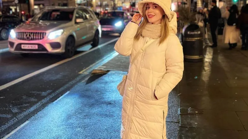 Georgiana Herda la Londra