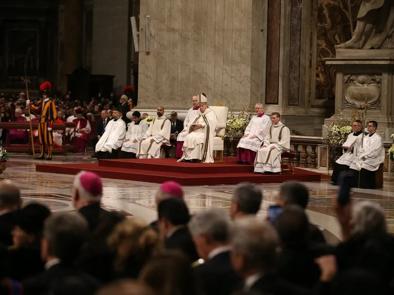 Papa Francisc, la slujba de Crăciun: „Inima noastră este la Betleem” - Foto: Profimedia Images