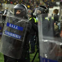 FRF anunţă ce nu trebuie să facă suporterii, la un meci de fotbal. Cât de mare poate să fie bagajul? - Foto: INQUAM PHOTOS/Vali Marin