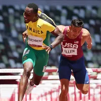Atletul jamaican Hansle Parchment a fost foarte aproape să rateze semifinala probei de 110 metri garduri de la Jocurile Olimpice. / Foto: eurosport.com