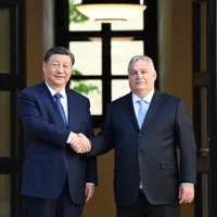 Xi Jinping l-a cumpărat pe Orban, acaparând investițiile străine. Drumul Mătăsii trece prin Ungaria - Foto: Profimedia Images (imagine cu caracter ilustrativ)