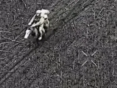 VIDEO Momentul în care soldați ruși călare pe cai sunt eliminați de ucraineni: „Nici acest lucru nu îi ajută”