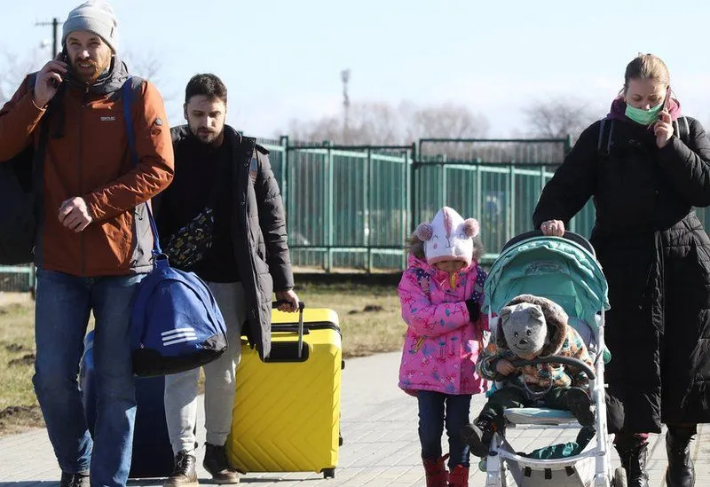 ONU: Peste 50.000 de ucraineni şi-au părăsit ţara în ultimele 48 de ore. / Foto: bbc.com