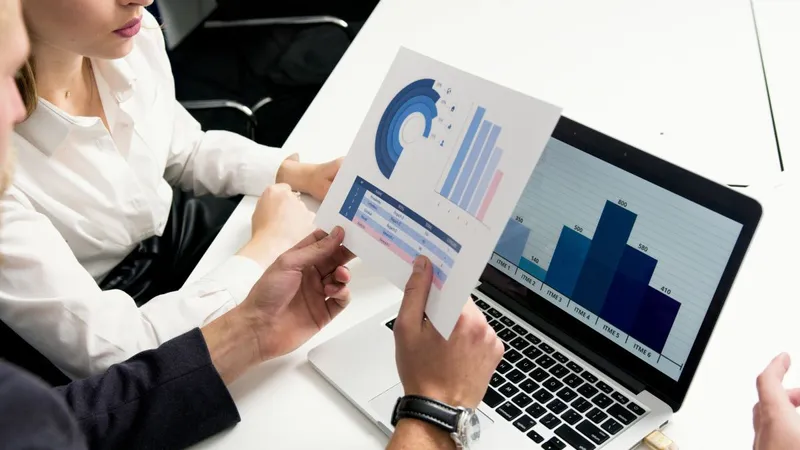 Curs BNR, 22 mai. Moneda euro se depreciază puţin, sub pragul psihologic de 5.10 lei - Foto: Pexels/Artem Podrez