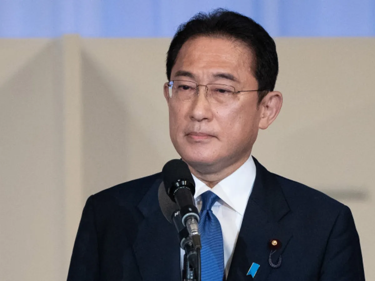 Fumio Kishida i-a succedat lui Yoshihide Suga în funcţia de premier/ Foto: Profimedia Images
