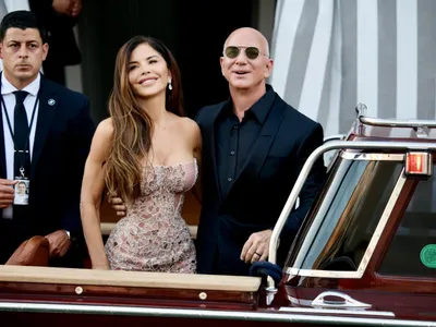 „Nunta secolului”, de 50.000.000$, între Bezos şi Sanchez, încheiată cu o petrecere în pijamale - Foto: Profimedia Images