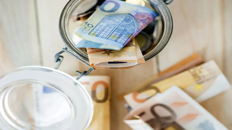 Curs BNR, 28 mai. Moneda euro se apreciază puţin, tot sub noul prag psihologic, de 5.10 lei - Foto: Freepik/CC0