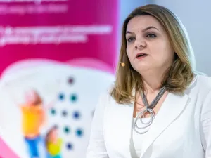 Oana Moșoiu, lector universitar doctor / Facebook