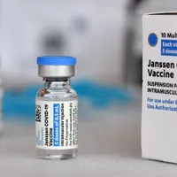 Canada, prima ţară din lume care acordă o autorizaţie completă pentru vaccinul Johnson&Johnson. / Foto: theconversation.com