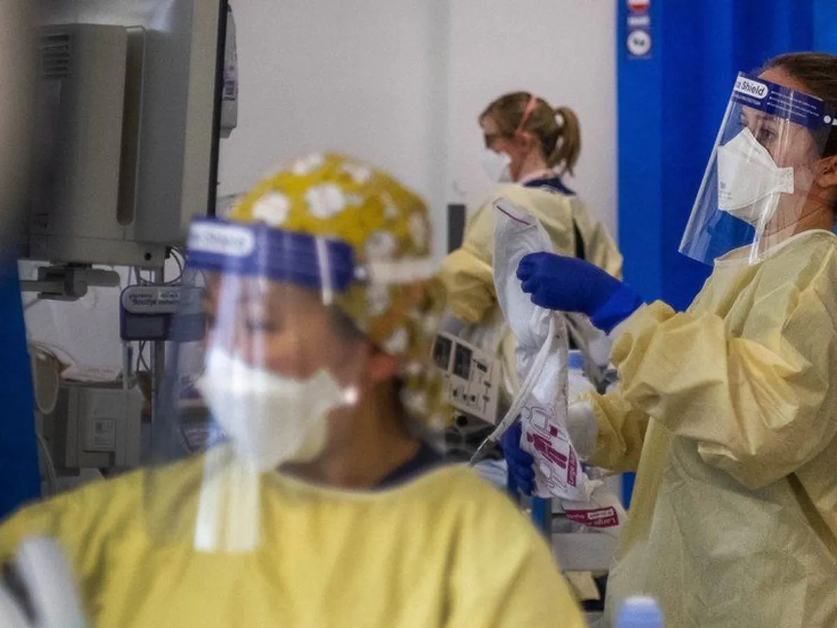 Bilanț în creștere. Aproape 600 de cazuri noi de COVID-19. 15 decese. La ATI sunt 182 de pacienţi / BBC