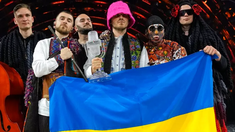 Câștigătorii Eurovision își vând trofeul pentru a finanța efortul de război al Ucrainei/FOTO: Captura Youtube