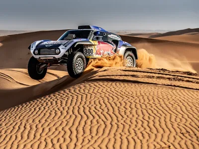 Creat şi construit de X-raid, MINI John Cooper Works Buggy a debutat în competiţii la ediţia 2018 a Dakarului.