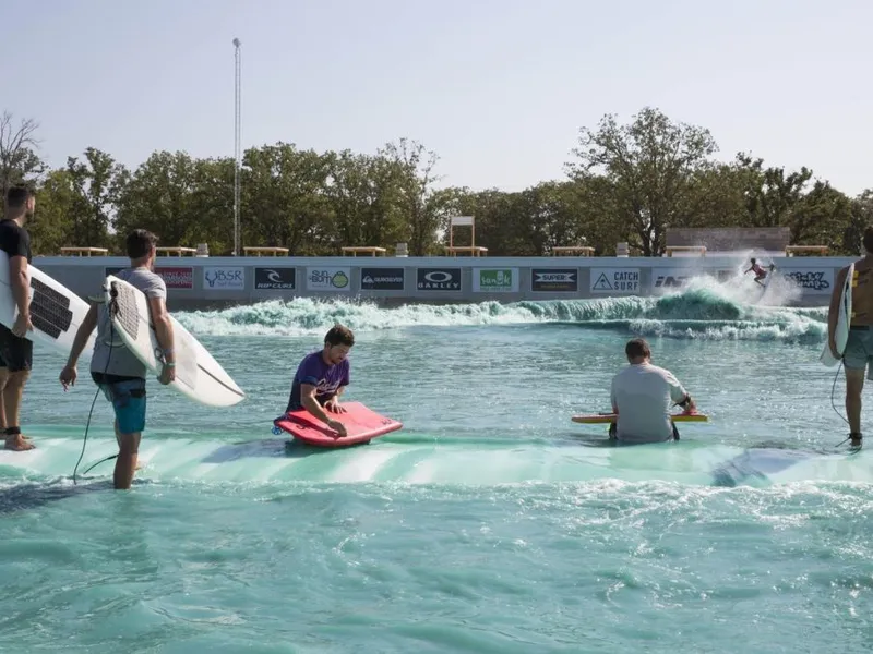 Un resort din Waco, Texas a fost închis în anul 2018, după ce a fost depistată amiba mâncătoare de creier. Un bărbat a murit - Foto: Profimedia Images
