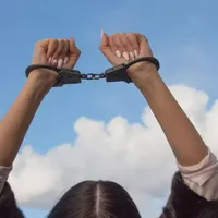 O tânără a fost acuzată de omor după ce și-a jelit părinții pe internet. Cum a fost posibil? - Foto: Arhivă (imagine cu rol ilustrativ)