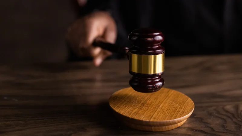 Asociația Magistraților respinge tăierea pensiile speciale cu 30%. - Foto: Pexels / Ekaterina Bolovtsova