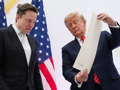Elon Musk și Donald Trump - Foto: Profimedia images
