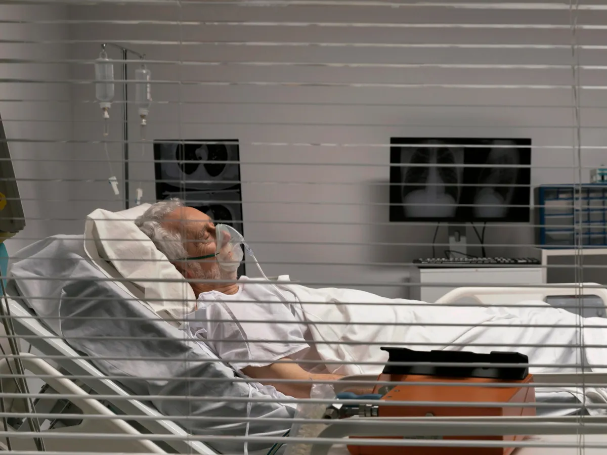 Crimă în secția de terapie intensivă. Un bărbat de 32 de ani a ucis un pacient. Cum a fost posibil?