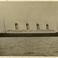 Ziarul care anunța tragedia de pe Titanic, găsit într-un dulap după 112 ani. Poza ce îți frânge inima - Foto: Profimediaimages.ro
