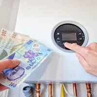 Ora ideală pentru pornirea centralei termice. Sfaturi pentru facturi mai mici la încălzire iarna - Foto: Profimedia images